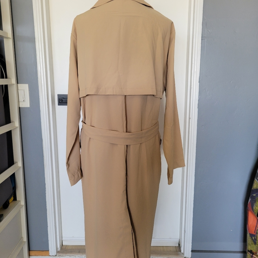 NWT Fashion Nova Tan Cream Belted Trench Coat Size XL - Picture 4 of 8